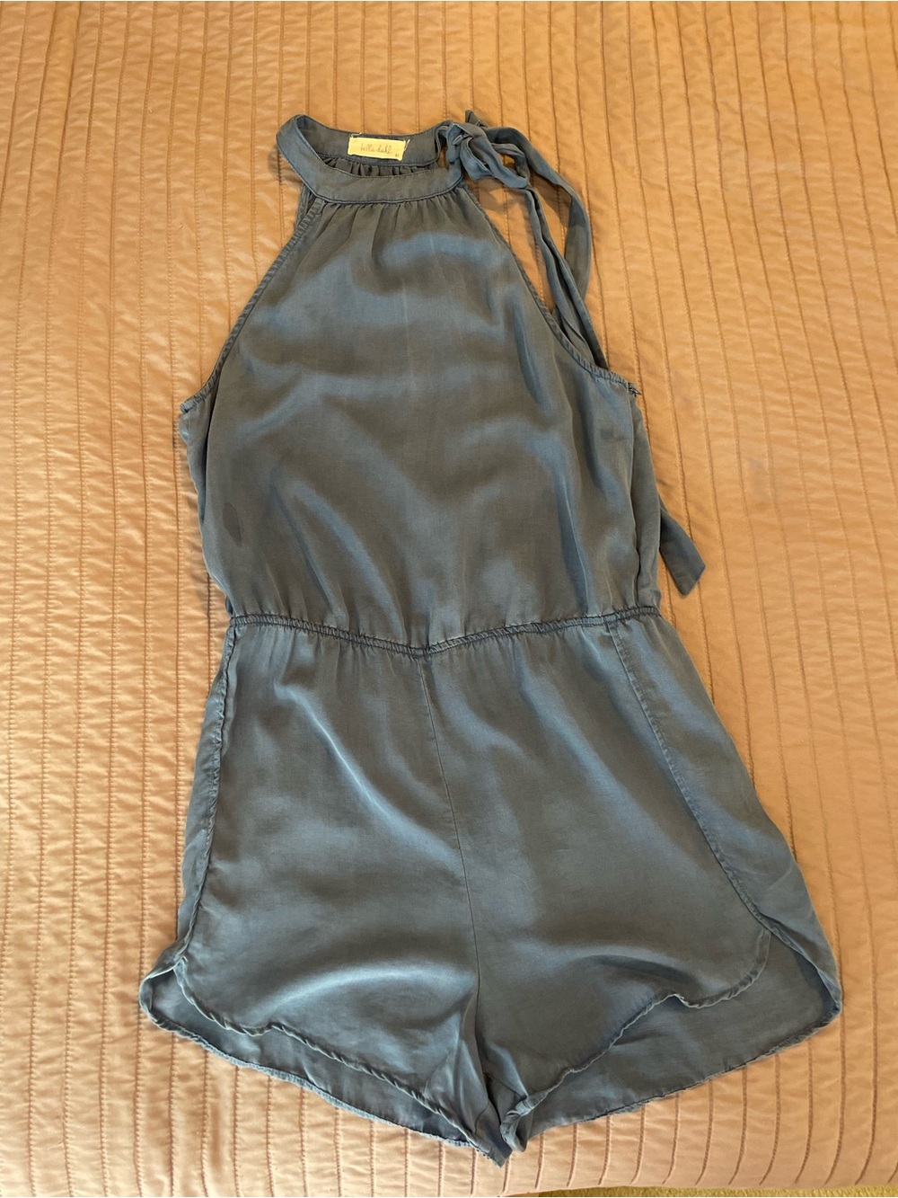 Bella Dahl Blue Sleeveless Romper size M Tie Shoulder Soft Chambray Casual